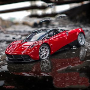 Top Selling Pagani Sports Car Model Scale 1.24