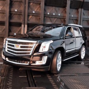 Cadillac SUV Alloy Car Model Top Quality Scale 1.24